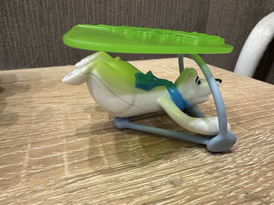 Kinder maxi медведі