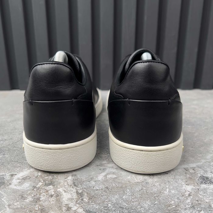 Louis Vuitton Frontrow Logo Жіночі кросівки кеди шкіра оригінал 38 EUR