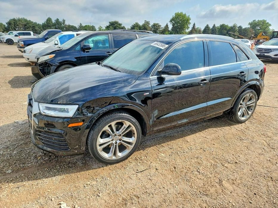 Audi Q3 PRESTIGE / Quattro / niski przebieg