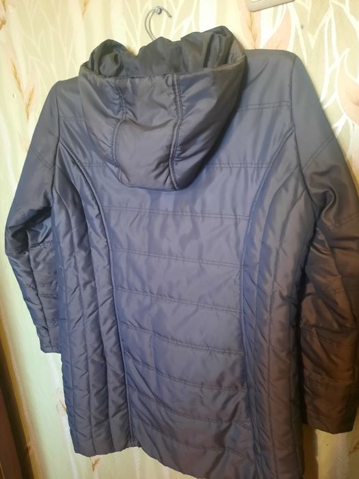 Обмен меняю куртки удлинённый зимние 48 р на размер 50-52