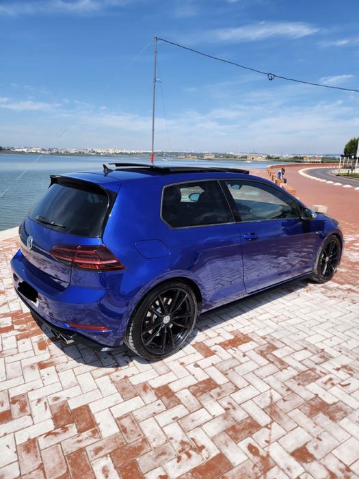 Golf R 7.5 2.0 TSI com teto solar