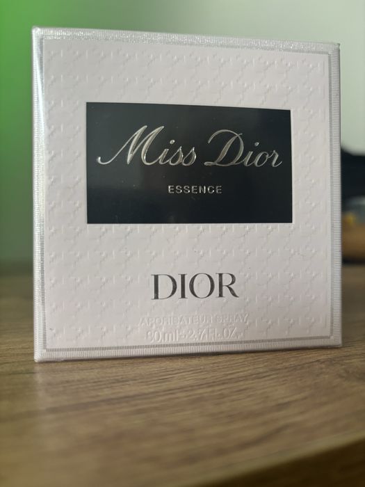 Perfumy Miss Dior Essence 80 ml – Oryginał / Idealne na prezent