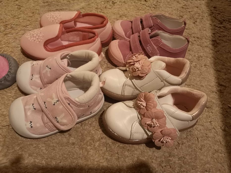 Buciki dla dziewczynki r 22