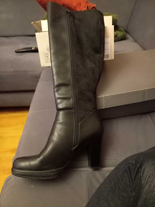 Kozaki na obcasie nowe