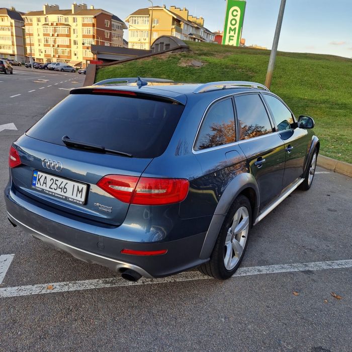 Audi A4 Allroad 2015