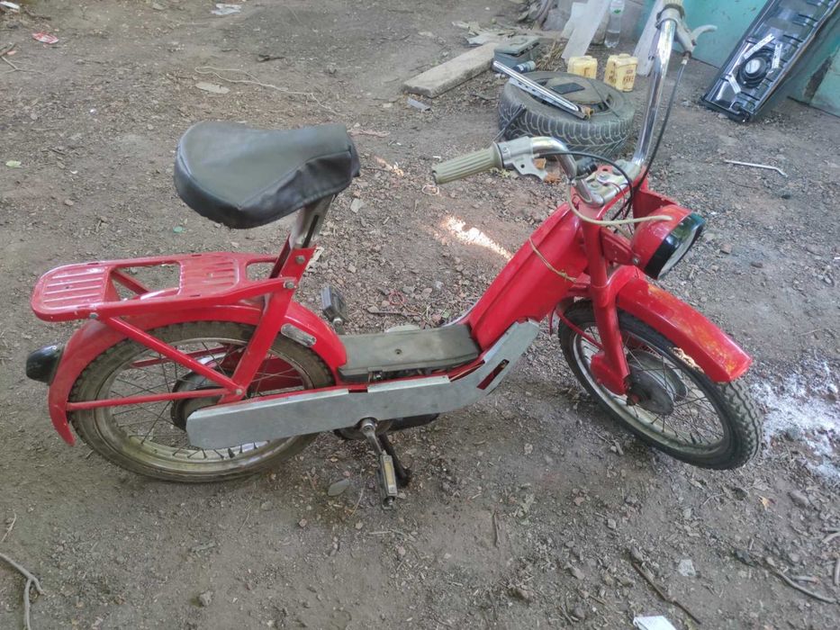 Piaggio мопед скутер