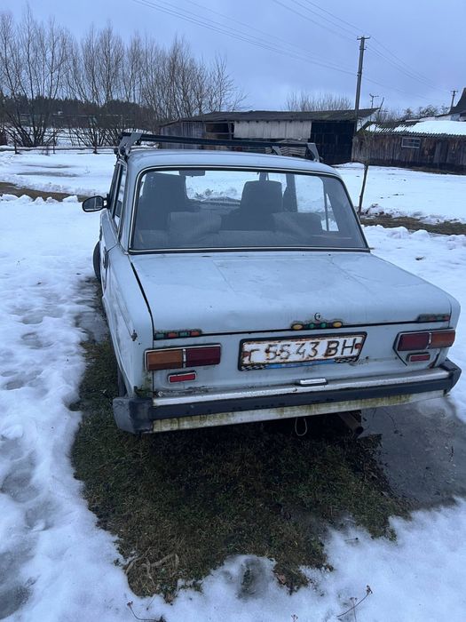 Жигуль      2101