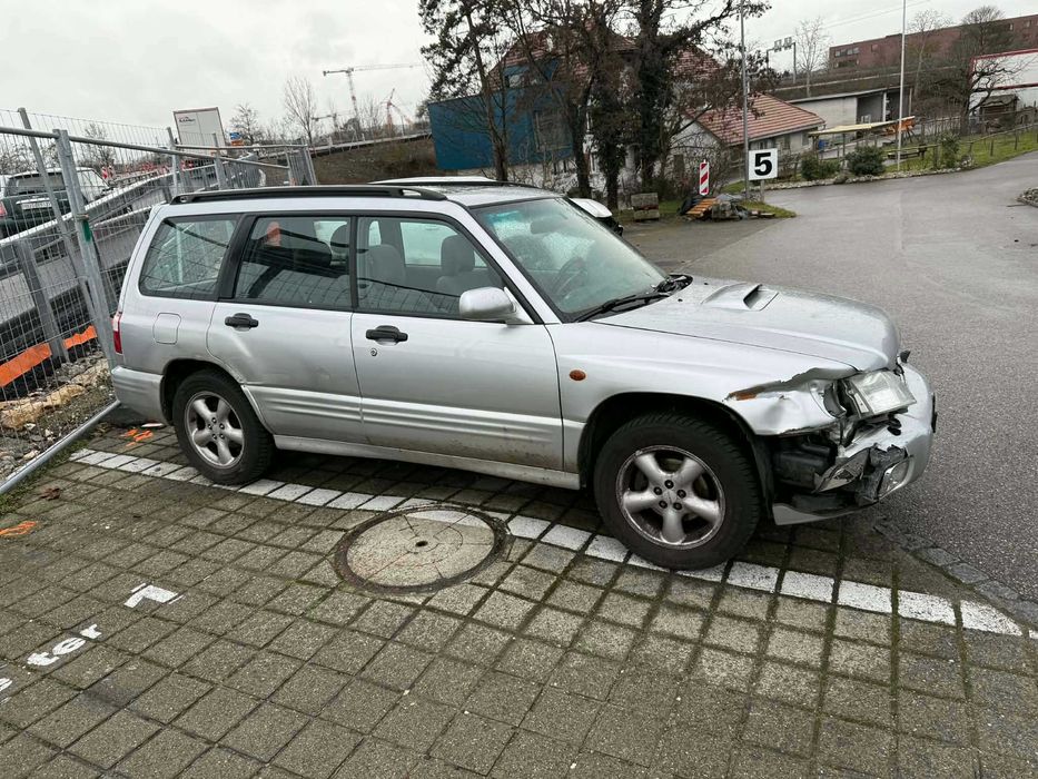 czesc subaru forester sf