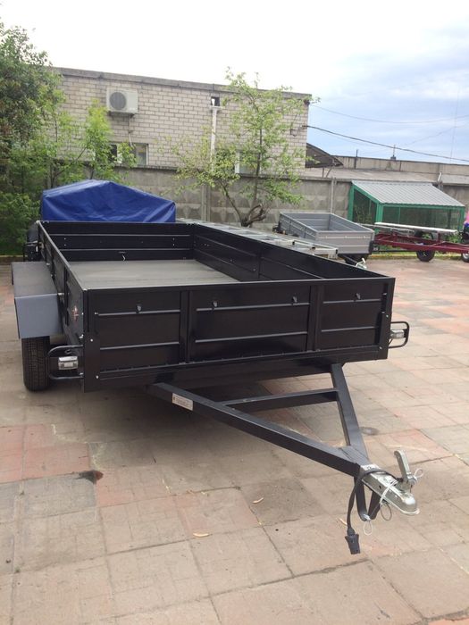 Легковой двухосный прицеп Лев 380