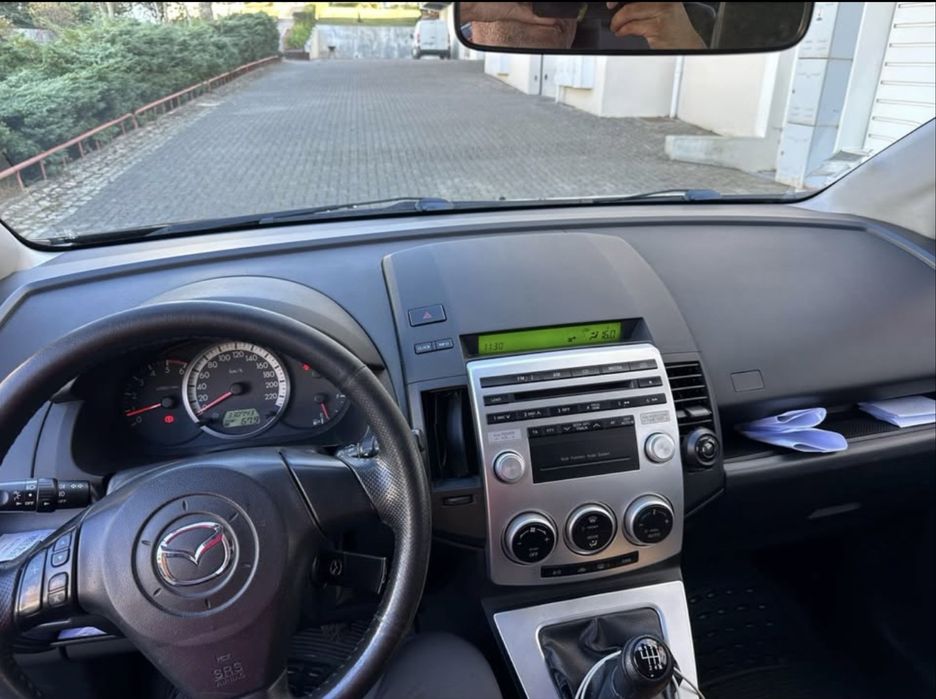 Mazda 5,,7 lugares 2.0 diesel