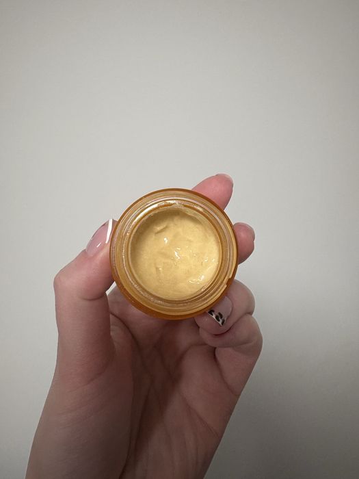 Olehenriksen banana bright eye creme krem pod oczy witamina C