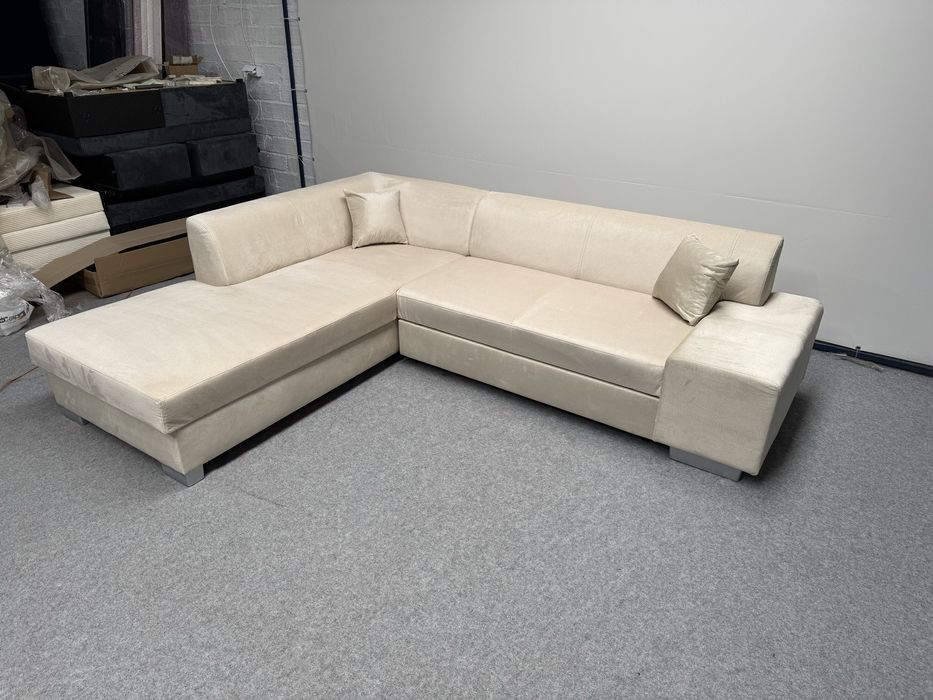 Naroznik lozko kanapa fotel.