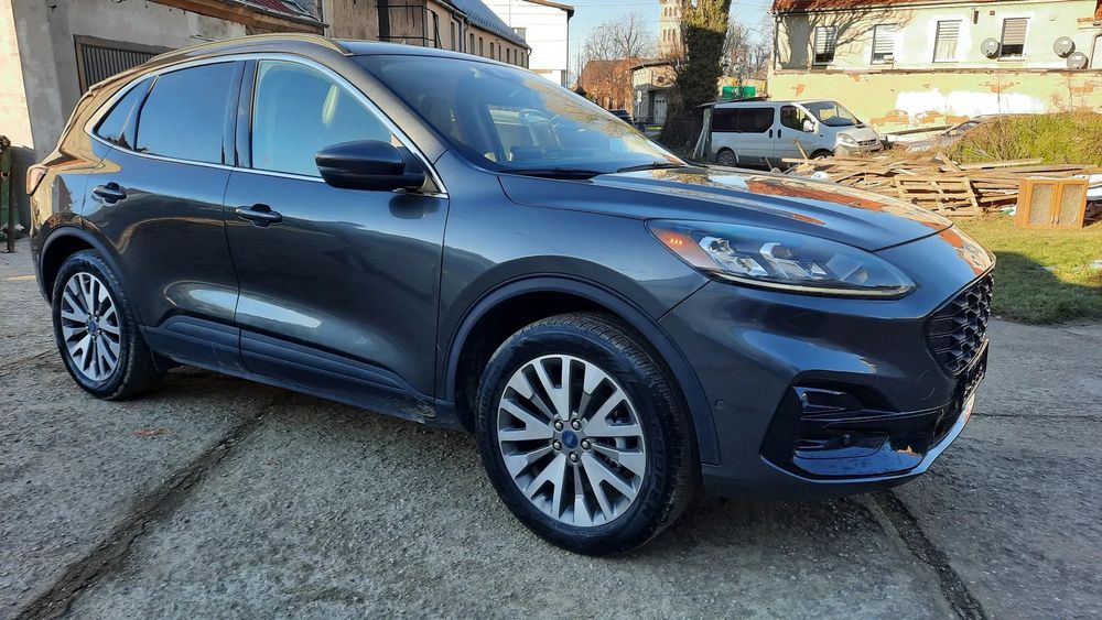 Ford Escape Ford Kuga Titanium 2020, 2.0 automatic 4x4,skóra, navi, AutoParkowanie