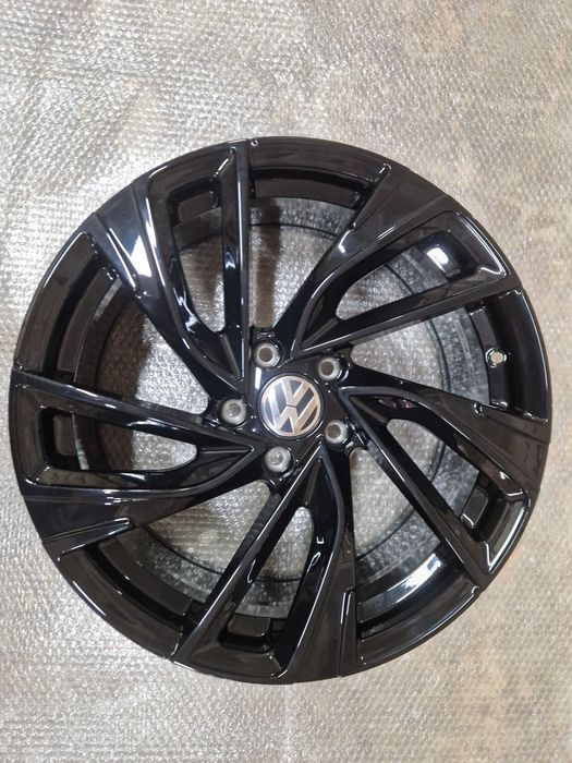 Диски новые одноширокие R18 (BMF)Volkswagen Golf,Passat,Tiguan,Jetta.