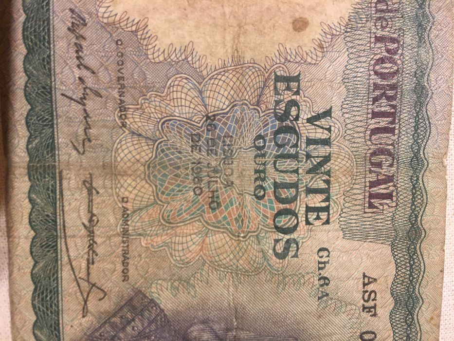 Tres notas antigas de 20 escudos - notafilia