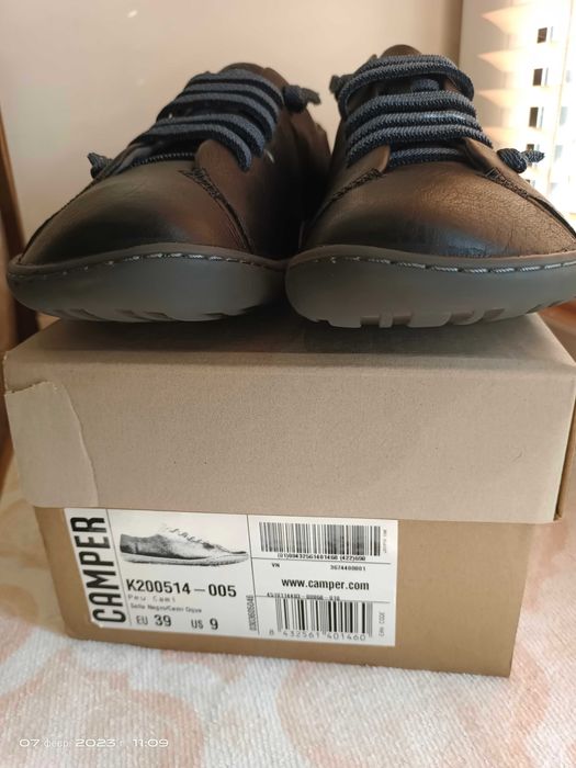 Красивые мокасины-туфли марки-Camper