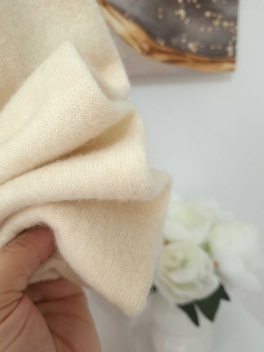 Damski Kremowy Waniliowy Sweter Wełniany Merynos 100% Merino