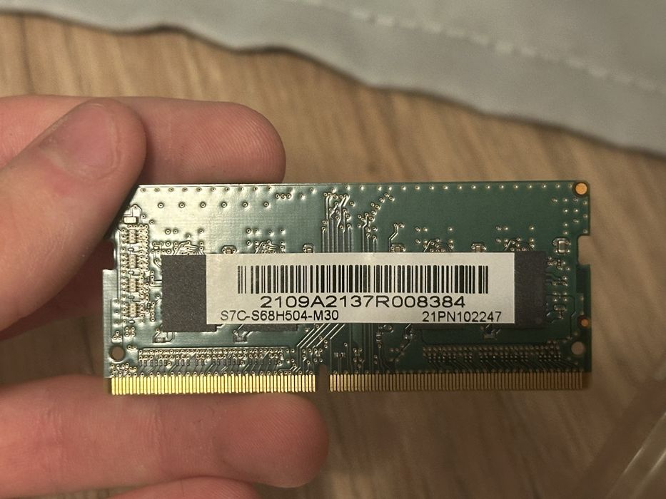 Pamięć 8GB DDR4 Micron MTA8ATF1G64HZ-3G2R1