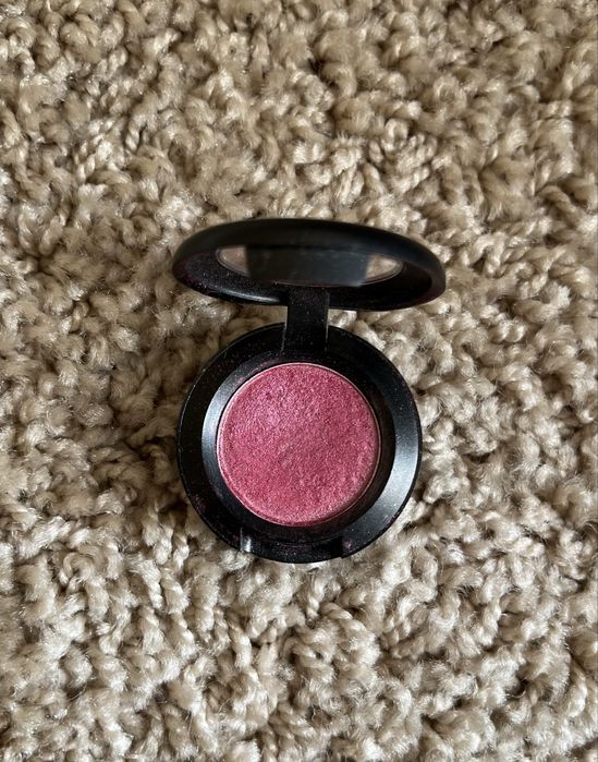 Mac Cherry Topped cień do powiek cienie