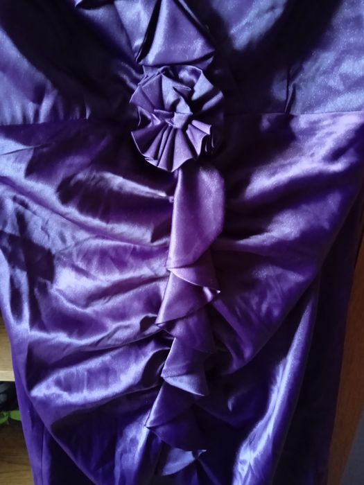 Piękna sukienka na wesele