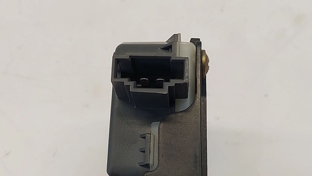 Pistola do depósito de combustível VOLVO S40 II (MS)