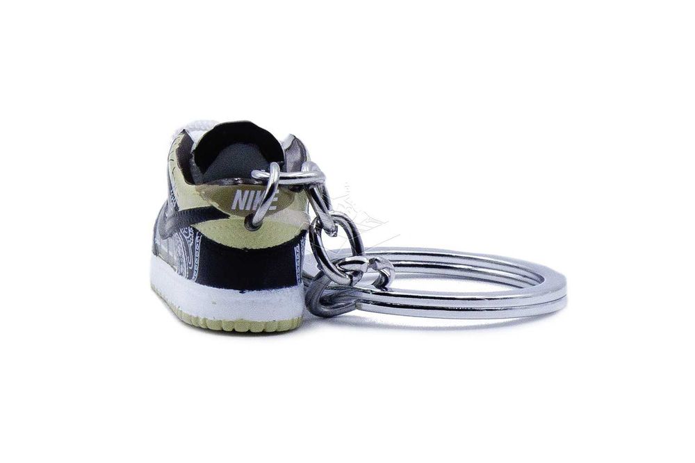 Brelok Nike SB DUNK Low Travis Scott / CT5053–001