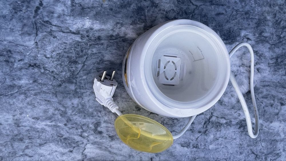 Aquecedor de biberão bebé Beurer BY52 como novo