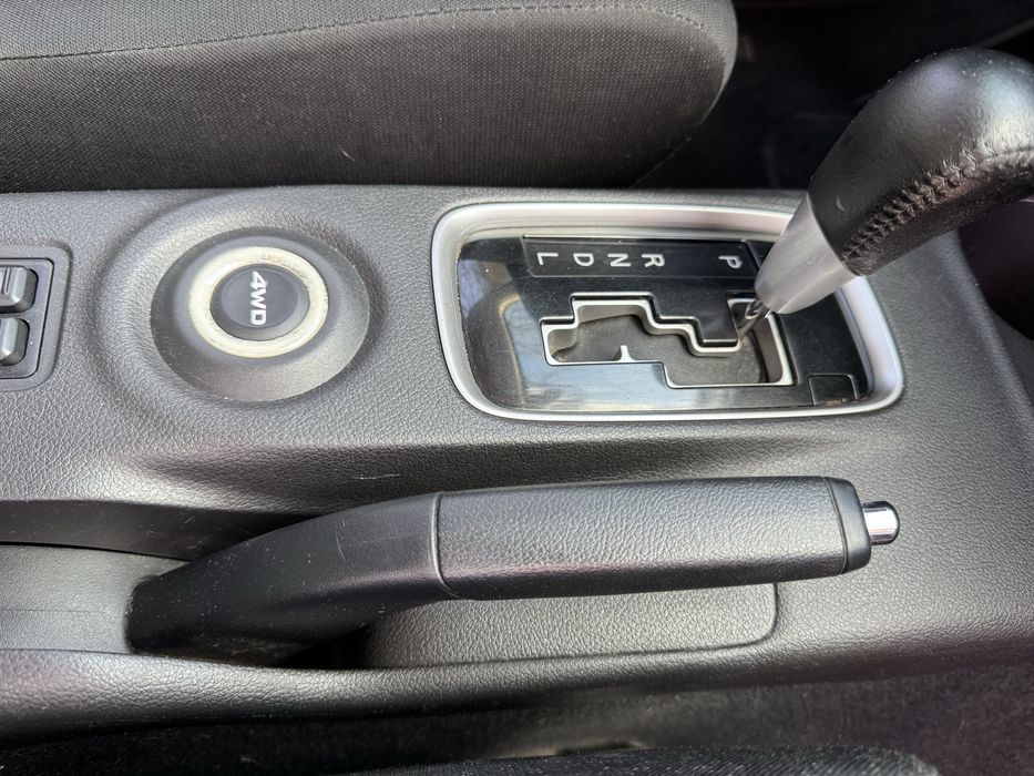 Офіційний Mitsubishi Outlander 2.4 газ/бензин Автомат , повний привід