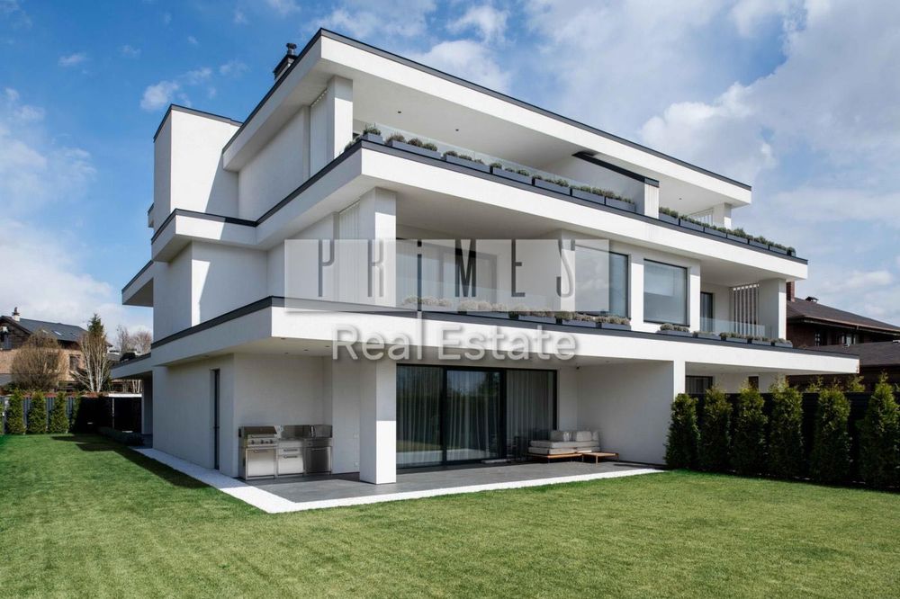 Продаж Будинок вул. Лютнева, Пирогове, Київ 420м2 - View 2