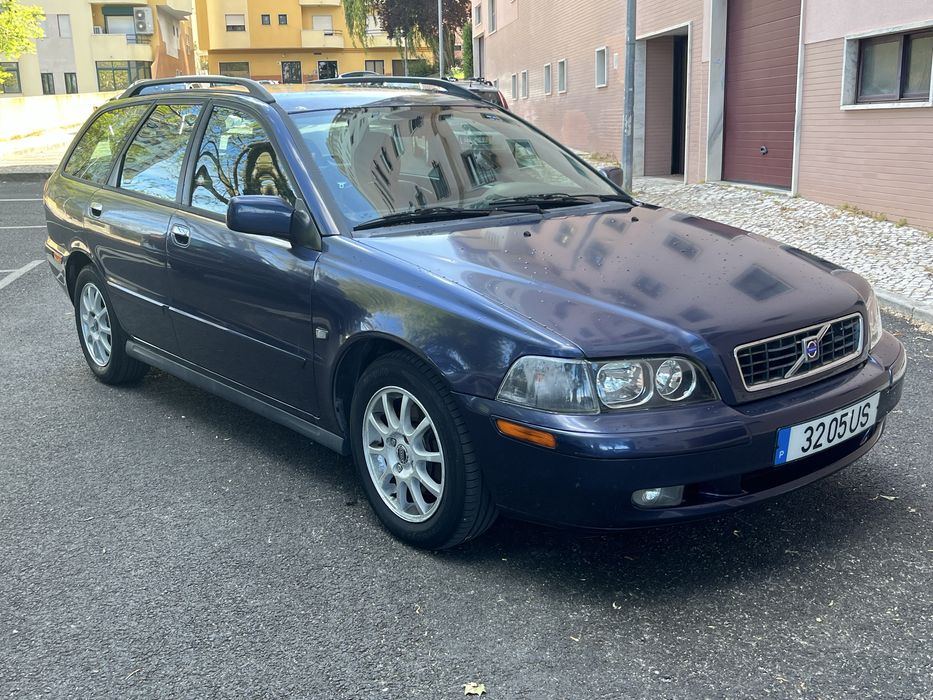 Volvo V40 1.6 Gasolina com apenas 166mil so de um dono impecavel