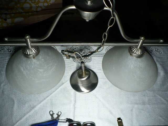 Żyrandol na 2 żarówki