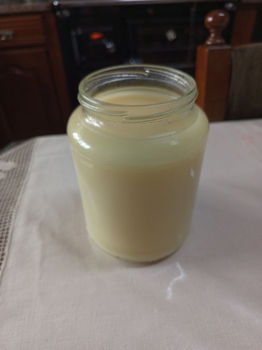 Tenho vários kilos de banha de porco