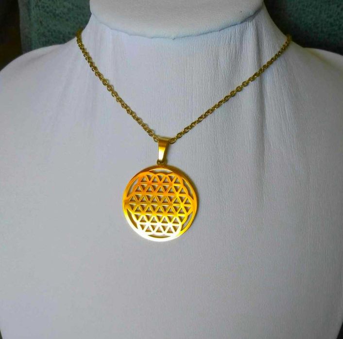 Colar Aço Dourado c/ Pendente Geometrico NOVO