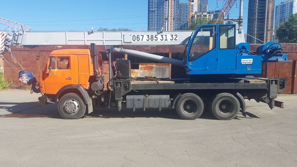 Продам автокран Зубр