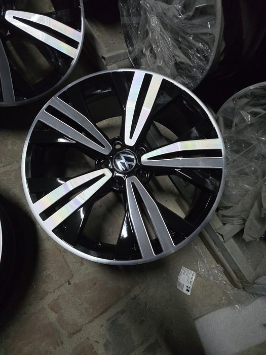 Felgi 18 5x112  Vw Passat Tiguan Arteon skoda seat