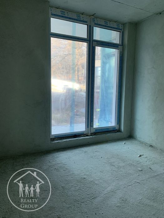 Простора 1-кімнатна квартира біля лісу в ЖК Auroom Forest A4