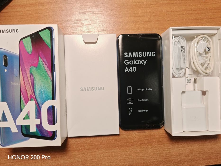 Samsung A40 4/64