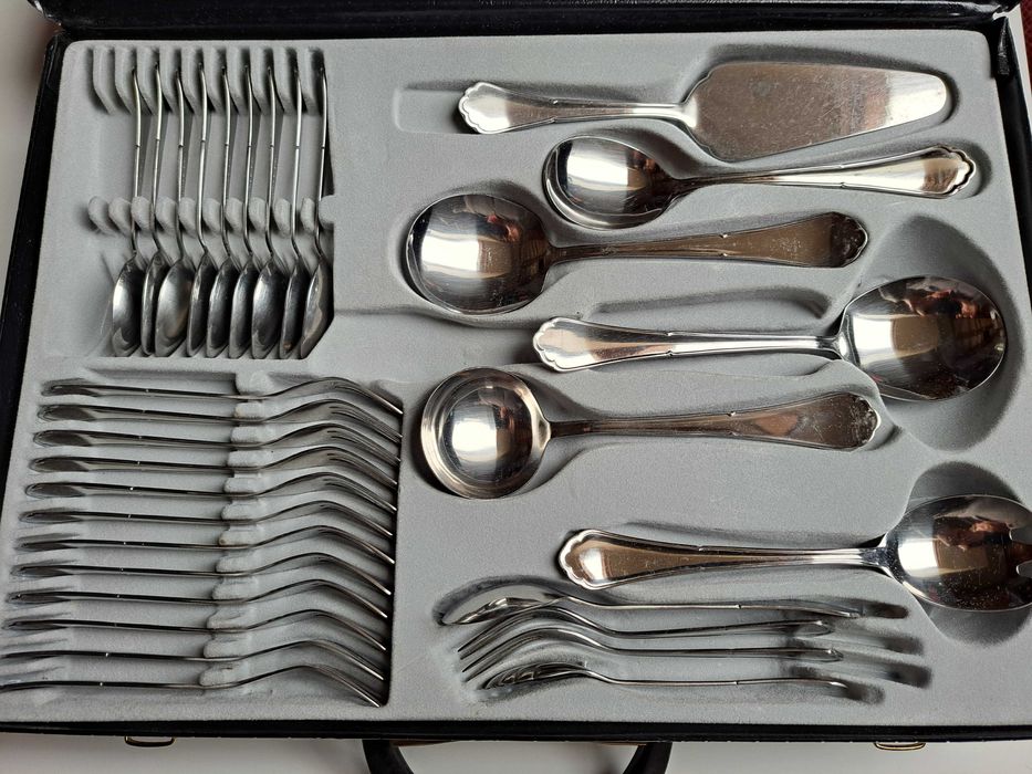 SOLINGEN ESMEYER rostfrei komplet zestaw sztućców 12 osób walizka