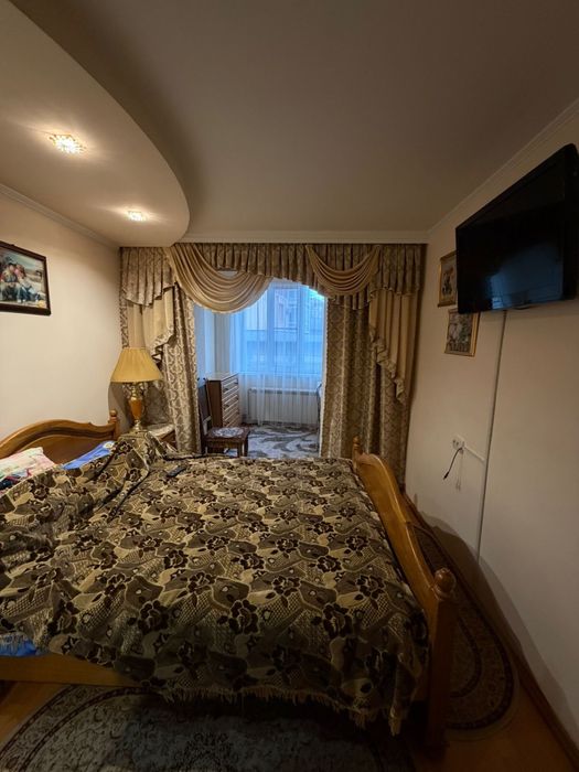 3-кім Проспект-АЛМА-АТИНСЬКА(р-н ROSHEN,ТЦ Майдан)ВИКЛЮЧНО 2х дівчат