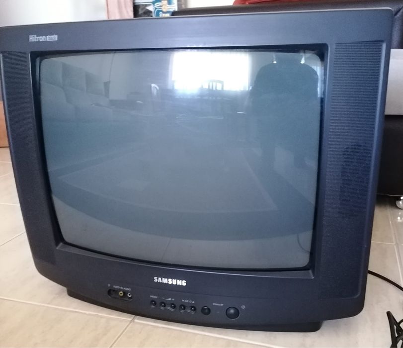 Samsung TV 51 cm – 100% functional64752320213251120