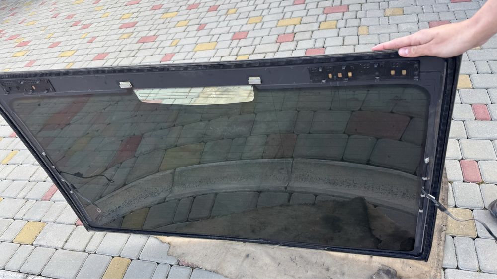 Заднє скло до ауді А6С6