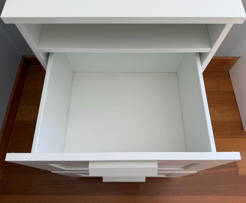 Cómoda de Gavetas IKEA