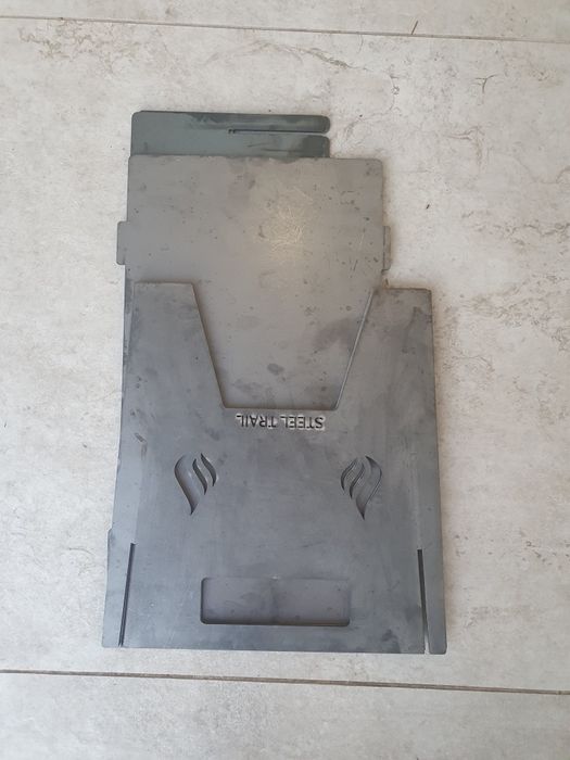 Grill mangal składany stal 3mm na 7 lub 9 szpikulców - Palenisko