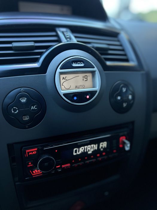 Продам Renault Megane 2