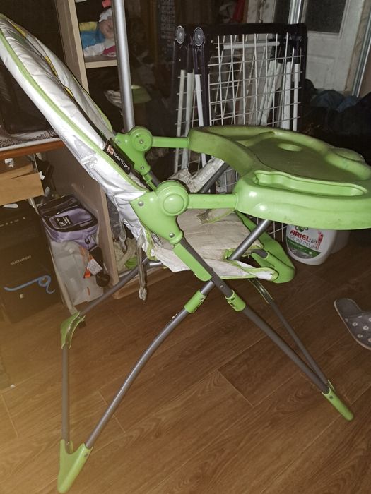 Стульчик для кормления бу