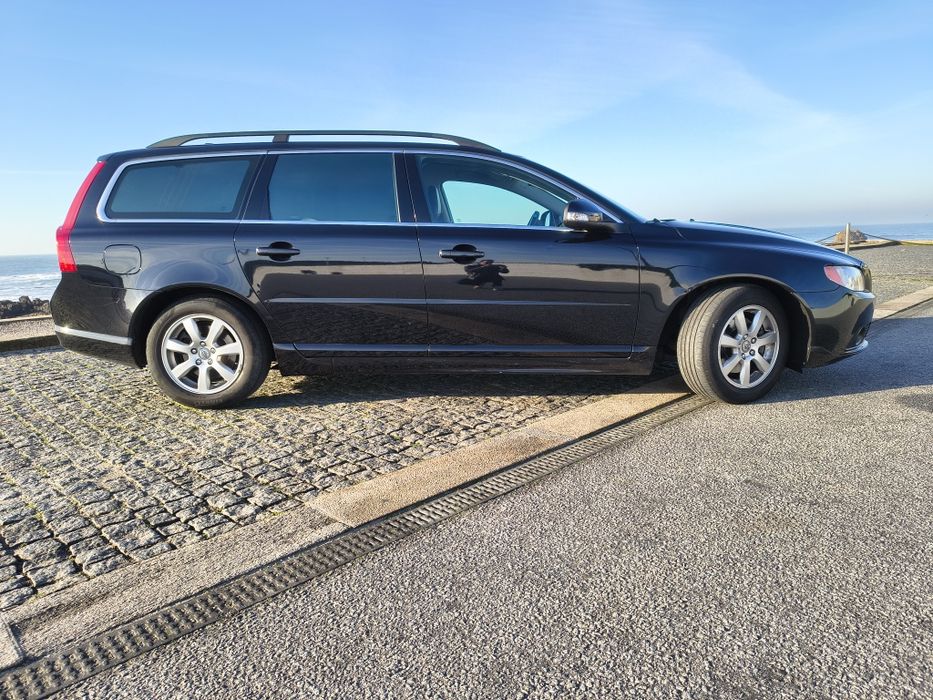 Volvo V70  Drive