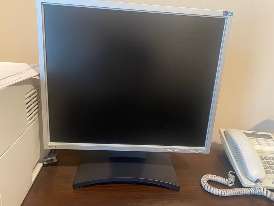 Monitor komputerowy BenQ 19 cali