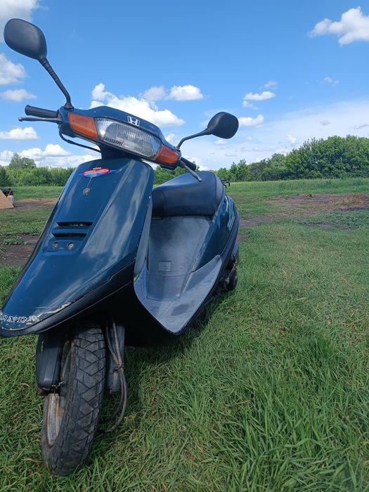 Продам скутер Хонда такт 24