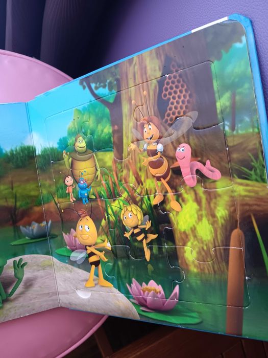 Livro de puzzles Abelha Maia - A excurção + 3 anos