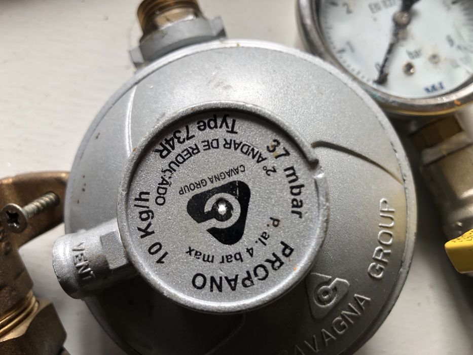 Gas Pressure Gauge Reducer Valve64584994633731122